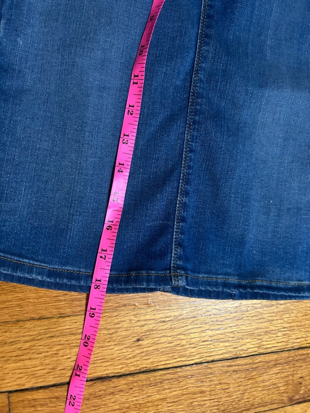 HUDSON High Rise Stretch Skirt With Side ZIPPERS sz 29 Y2K - Picture 7 of 7